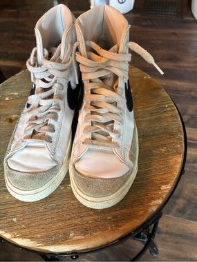 Nike High-Top Sneakers in White and Black